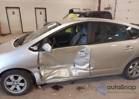 2005 Toyota Prius from USA, damaged, VIN JTDKB20U053076907